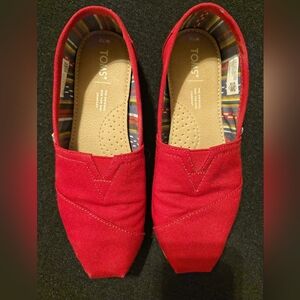 TOMS Vibrant Red Canvas Slip-Ons